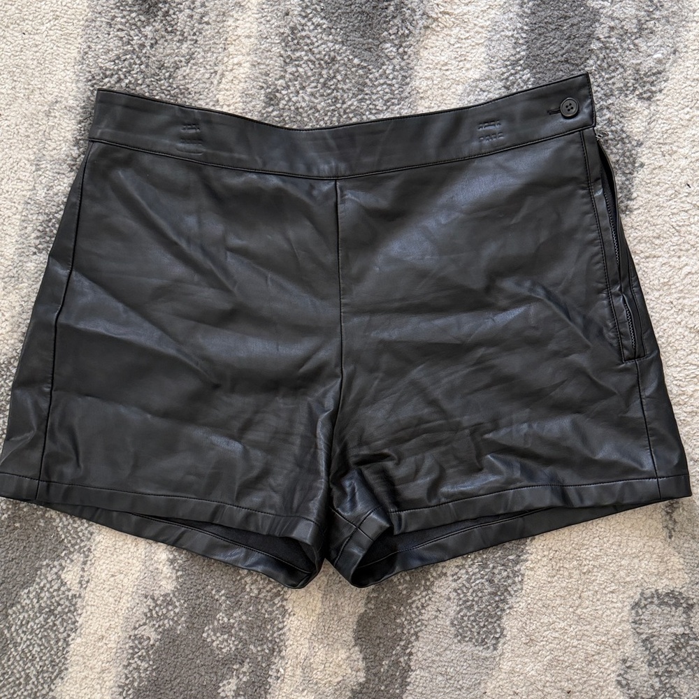 Elegant Black Women's High Waist Shorts